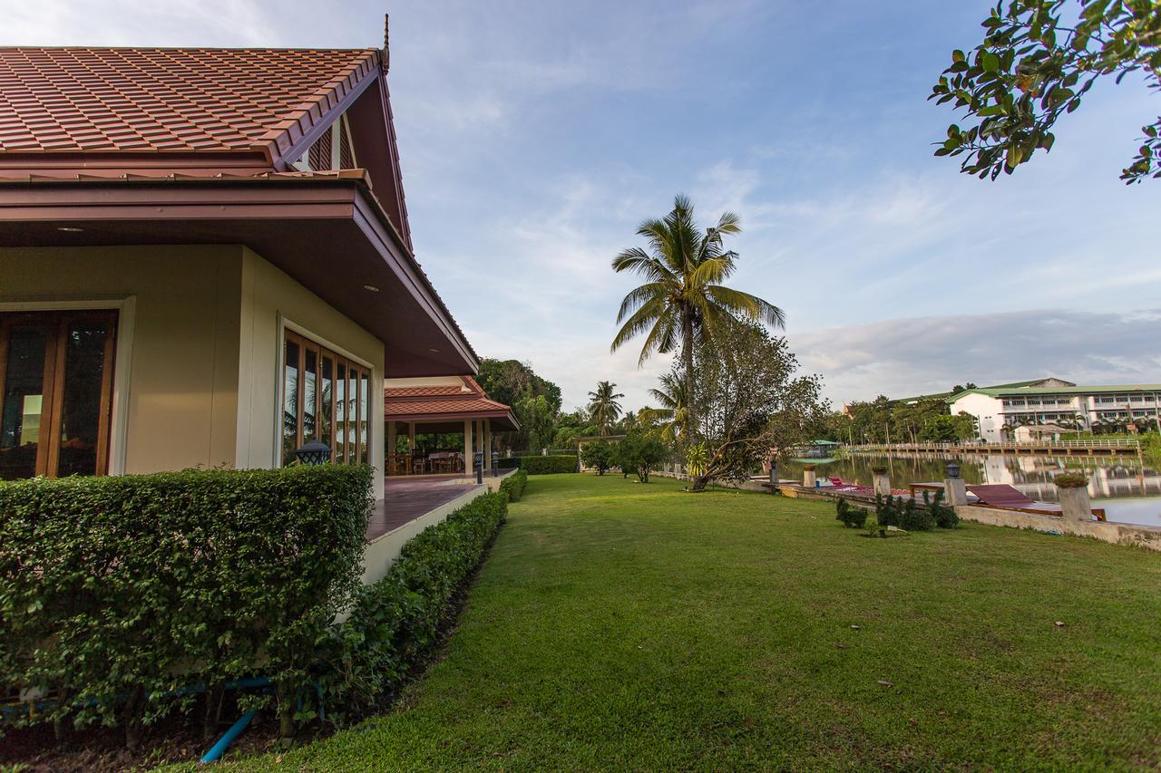 Thararin Villa Ban Doem Bang Bagian luar foto